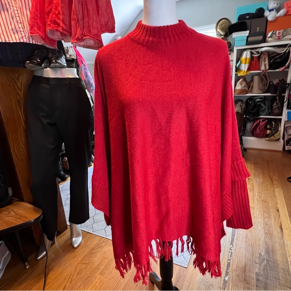 REVUE CLOTHING Women's Red Wool Blend Sweater Poncho - Picture 2 of 8